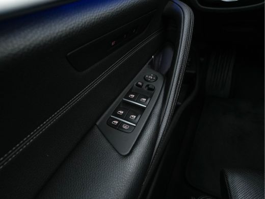 BMW 5 Serie 540i xDrive High Executive Edition (INCL-BTW ) Aut.*PANO | LUXURY-LEATHER | LASER-LIGHT | BOWERS&... ActivLease financial lease