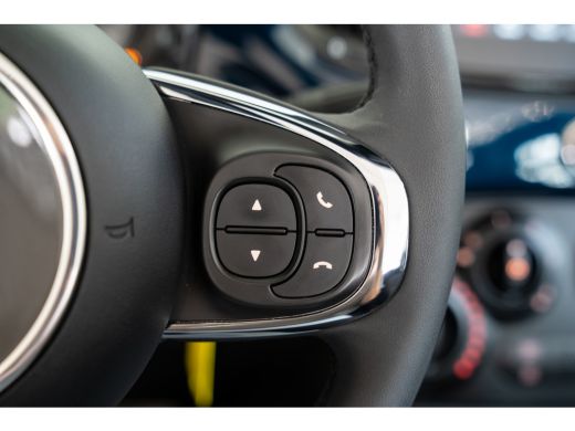 Fiat 500C 1.0 Hybrid Cabrio Dolcevita Finale | Parkeersensoren | Apple Carplay & Android Auto | Cruise Cont... ActivLease financial lease