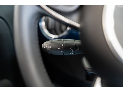 Fiat 500C 1.0 Hybrid Cabrio Dolcevita Finale | Parkeersensoren | Apple Carplay & Android Auto | Cruise Cont... ActivLease financial lease