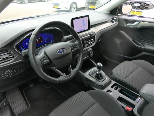Ford Focus 1.0 EcoBoost Hybrid Titanium X | Winterpack | Camera | Elektrische Achterklep | 17 Inch | Keyless ActivLease financial lease