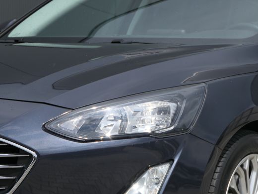 Ford Focus 1.0 EcoBoost Hybrid Titanium X | Winterpack | Camera | Elektrische Achterklep | 17 Inch | Keyless ActivLease financial lease