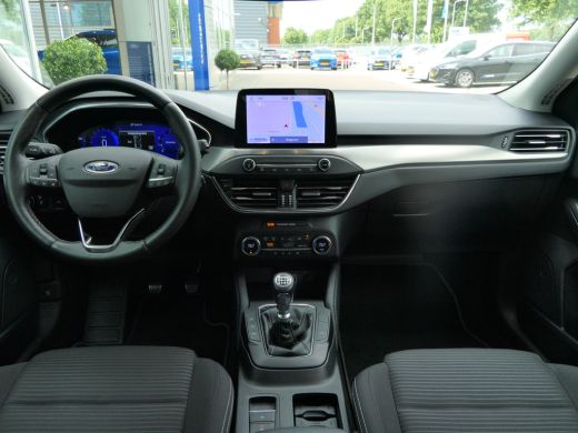 Ford Focus 1.0 EcoBoost Hybrid Titanium X | Winterpack | Camera | Elektrische Achterklep | 17 Inch | Keyless ActivLease financial lease