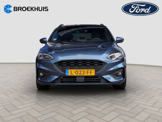 Ford Focus Wagon 1.0 Hybrid ST Line X | Panoramadak | Winter Pack | Adap. Cruise | Apple Carplay ActivLease financial lease