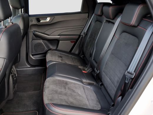 Ford Kuga 2.5 PHEV ST-Line X | Panoramadak | 20 inch! | Adap. Cruise | Winter Pack ActivLease financial lease