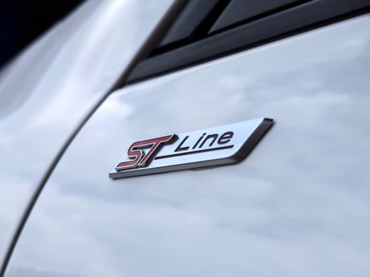 Ford Kuga 2.5 PHEV ST-Line X | Panoramadak | 20 inch! | Adap. Cruise | Winter Pack ActivLease financial lease