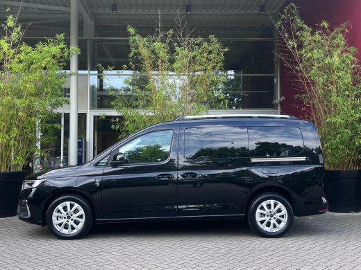 Ford Tourneo Connect 100km Elektrisch Rijbereik | Camera | 1400kg Trekgewicht | 17 inch licht metaal | 7-persoons uitv... ActivLease financial lease