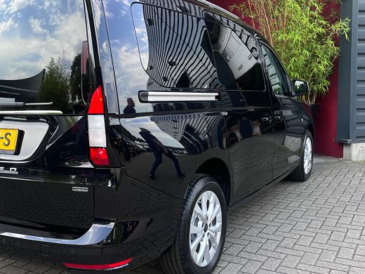Ford Tourneo Connect 100km Elektrisch Rijbereik | Camera | 1400kg Trekgewicht | 17 inch licht metaal | 7-persoons uitv... ActivLease financial lease