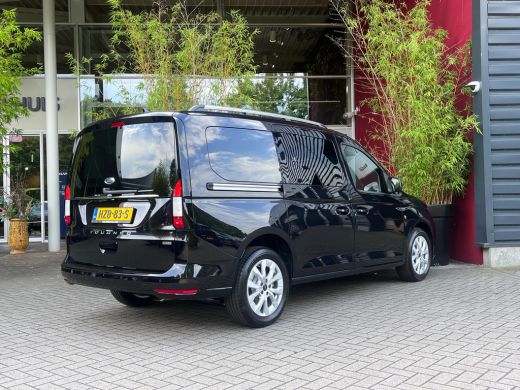 Ford Tourneo Connect 100km Elektrisch Rijbereik | Camera | 1400kg Trekgewicht | 17 inch licht metaal | 7-persoons uitv... ActivLease financial lease