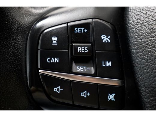 Ford Transit 350 2.0 TDCI 170pk L3H2 Trail Airco/ACC/Camera Trekhaak 2800kg 04-2022 ActivLease financial lease