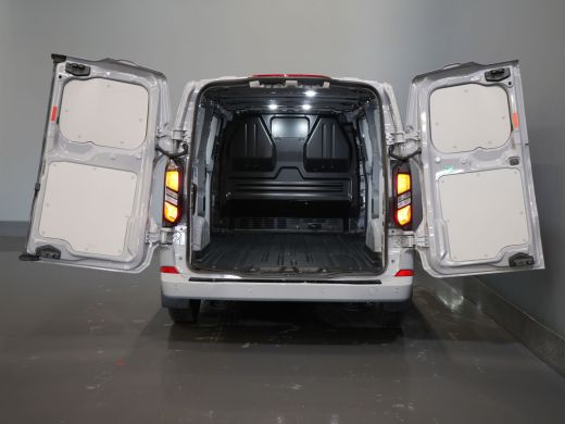 Ford Transit Custom 2.0 TDCI 150 pk L2 Limited BPM VRIJ! (DEMO) Garantie tot 9-29'/ LED/ 2x Schuifdeur/ Stoelverw./ C... ActivLease financial lease