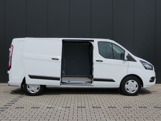 Ford Transit Custom 300 2.0 TDCI L2H1 Trend | Automaat | Trekhaak | Camera | Betonplex | Navigatie | CarPlay/Android ... ActivLease financial lease