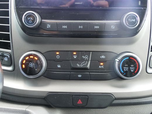 Ford Transit Custom 300 2.0 TDCI L2H1 Trend | Automaat | Trekhaak | Camera | Betonplex | Navigatie | CarPlay/Android ... ActivLease financial lease