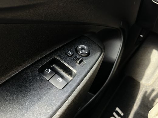 Hyundai i10 1.0 67pk Comfort Smart | LED | Airco | Carplay | Camera | Navigatie | Bluetooth | Cruisecontrol |... ActivLease financial lease