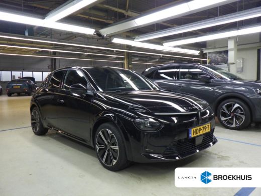 Lancia Ypsilon LX 51 kWh 156 PK | Apple Carplay/Android Auto|telefoonintegratie premium | Bluetooth telefoonvoor...
