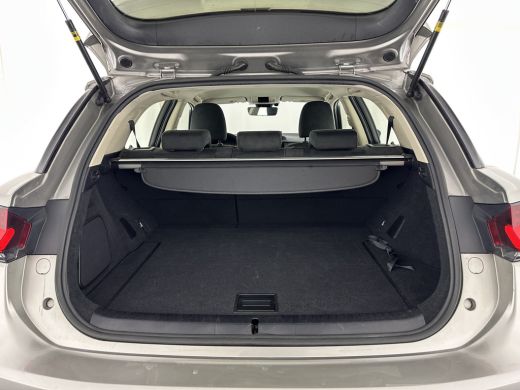 Lexus CT 200h Edition 30 Aut. *FULL-LED | NAVI-FULLMAP | COMFORT-SEATS | CAMERA | KEYLESS | ECC | PDC | CR... ActivLease financial lease