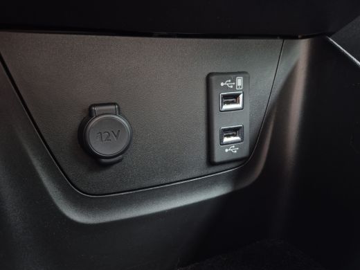 Opel Crossland X 1.2 Turbo 120 Jaar Edition Camera | Climate control | LED koplampen |  Parkeersensoren voor + Ach... ActivLease financial lease