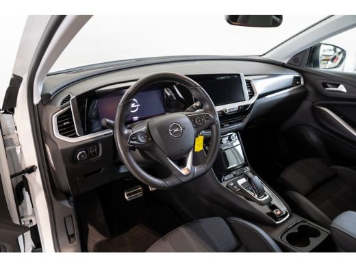 Opel Grandland 1.2 Turbo 130PK Level 4 | Stoel & Stuurverwarming | AGR | Parkeersensoren Voor & Achter | Verwarm... ActivLease financial lease