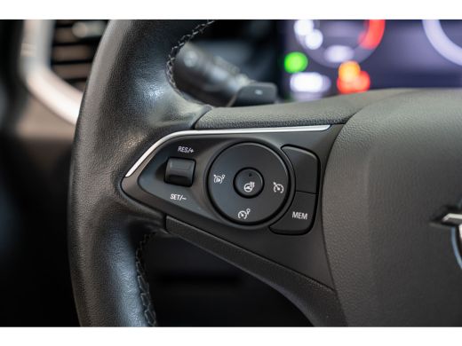 Opel Grandland 1.2 Turbo 130PK Level 4 | Stoel & Stuurverwarming | AGR | Parkeersensoren Voor & Achter | Verwarm... ActivLease financial lease