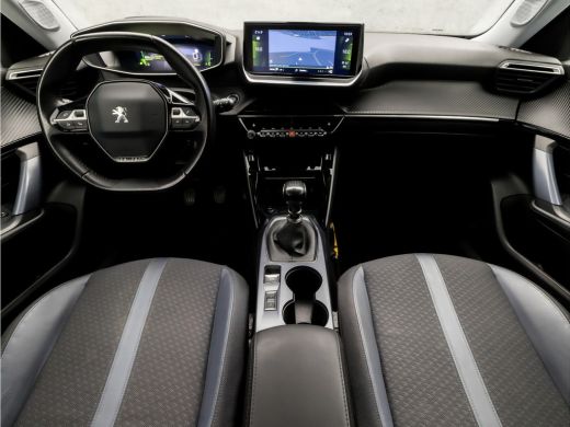 Peugeot 2008 1.2 PureTech Allure Sport (VIRTUAL COCKPIT, APPLE CARPLAY, LEDER, GROOT NAVI, STOELVERWARMING, 36... ActivLease financial lease