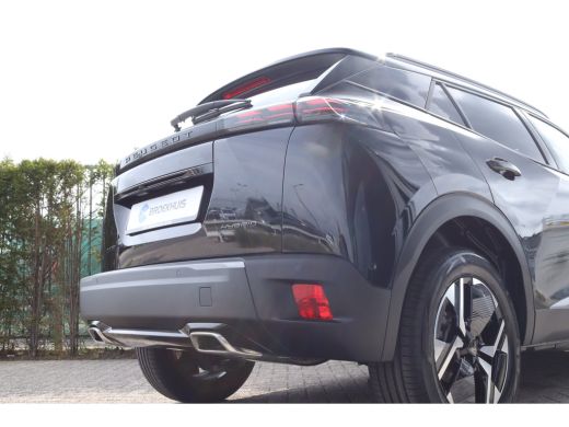 Peugeot 2008 Allure, (2023-F0) | Vision & Drive Assist plus Pack | Navigation & Access Pack | ActivLease financial lease
