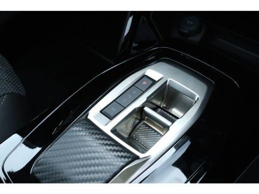 Peugeot 2008 Allure, (2023-F0) | Vision & Drive Assist plus Pack | Navigation & Access Pack | ActivLease financial lease