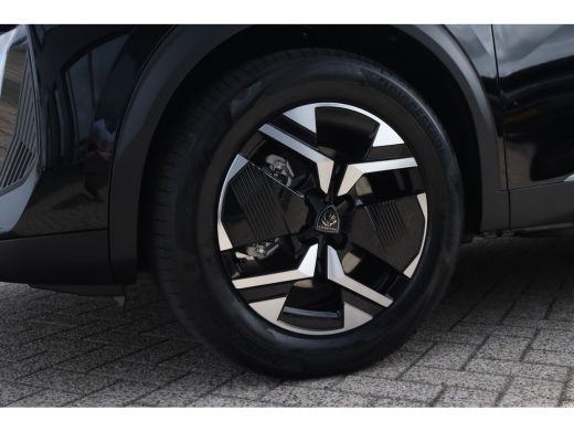 Peugeot 2008 Allure, (2023-F0) | Vision & Drive Assist plus Pack | Navigation & Access Pack | ActivLease financial lease