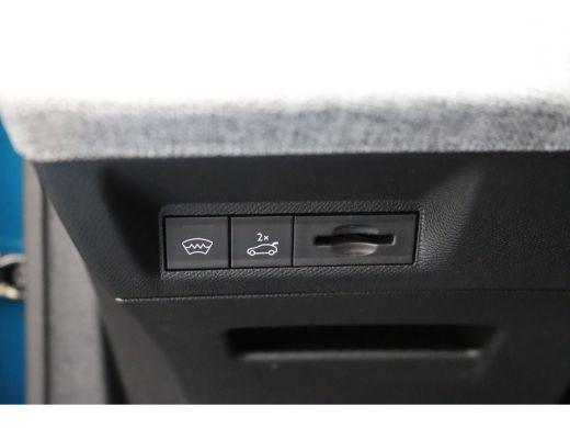 Peugeot 3008 1.2 Hybrid 136 GT Automaat| Achteruitrijcamera | Apple Carplay/Android Auto|telefoonintegratie pr... ActivLease financial lease