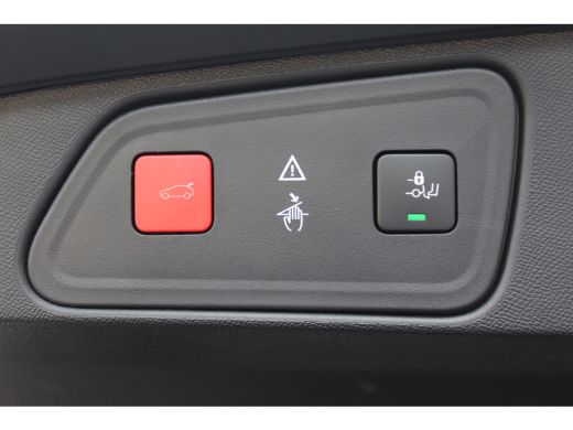 Peugeot 3008 1.2 PURETECH 130PK ALLURE / NAVI / LEDER / CLIMA / LED / PDC / 19" LMV / KEYLESS / CAMERA / AFN. ... ActivLease financial lease