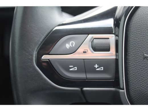 Peugeot 3008 1.2 PURETECH 130PK ALLURE / NAVI / LEDER / CLIMA / LED / PDC / 19" LMV / KEYLESS / CAMERA / AFN. ... ActivLease financial lease