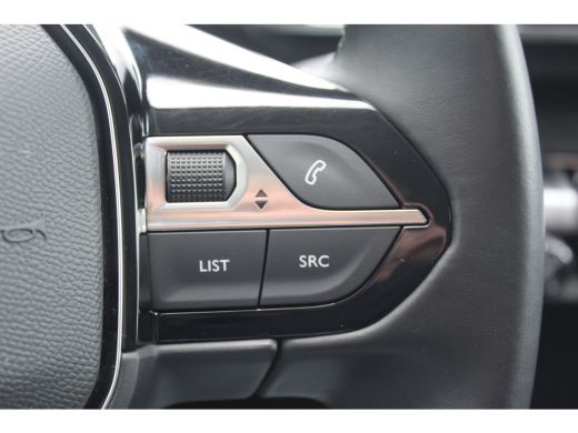Peugeot 3008 1.2 PURETECH 130PK ALLURE / NAVI / LEDER / CLIMA / LED / PDC / 19" LMV / KEYLESS / CAMERA / AFN. ... ActivLease financial lease