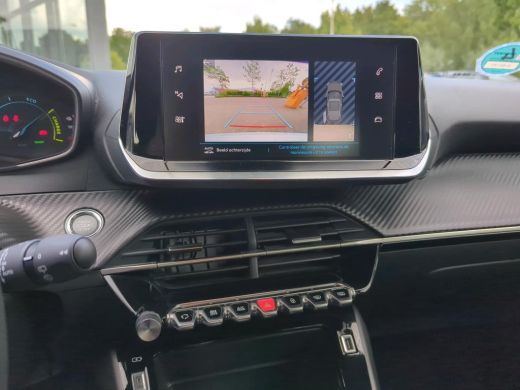 Peugeot e-2008 EV Active Pack 50 kWh | Climate | Cruise | Camera | Apple Carplay/Android Auto | | Achterspoiler ... ActivLease financial lease