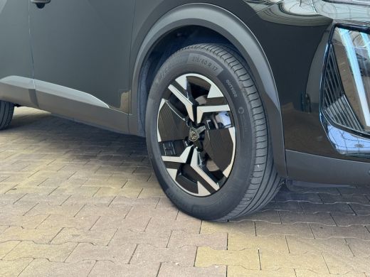 Peugeot e-2008 EV Allure 54 kWh | Navigatie | Camera | Apple Carplay/Android Auto | | Achterspoiler | Bandenspan... ActivLease financial lease