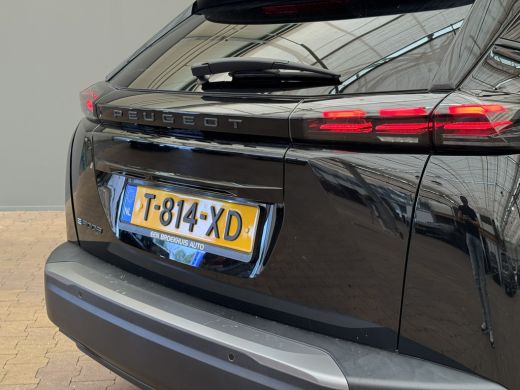 Peugeot e-2008 EV Allure 54 kWh | Navigatie | Camera | Apple Carplay/Android Auto | | Achterspoiler | Bandenspan... ActivLease financial lease