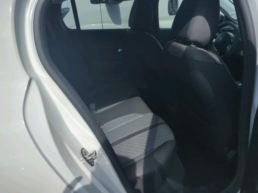 Peugeot e-208 EV Style 50 kWh | Navigatie | Stoelverwarming | Cruise | 3-Fase | Apple Carplay/Android Auto | | ... ActivLease financial lease