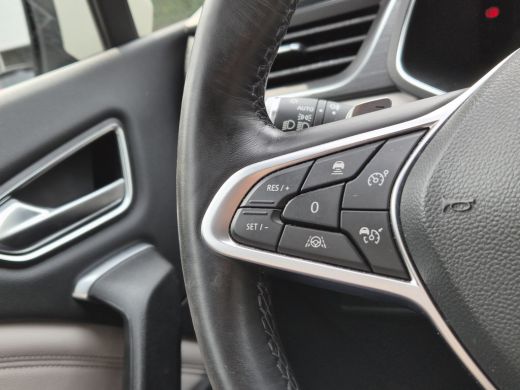 Renault Captur 1.3 TCe 155 Initiale Paris | VOL! | TREKHAAK | ADAPTIVE CRUISE | LEDER | STOELVERWARMING | 360 CA... ActivLease financial lease