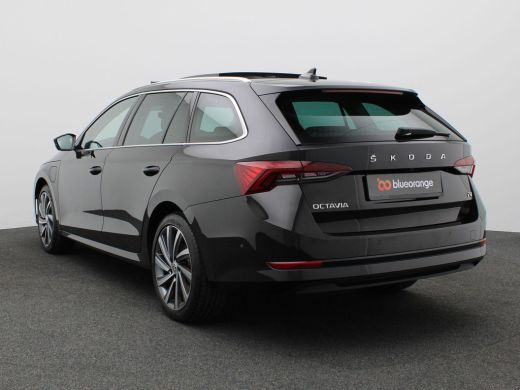 Skoda Octavia Combi 1.4 TSI iV PHEV Business Edition Plus Leder, Panoramadak, 18" Perseus, Standkachel, Matrix ... ActivLease financial lease