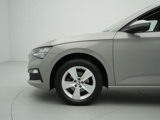 Skoda Scala 1.0 TSI 115pk Ambition Navi via App Lane assist Cruise Front Assist 284 ActivLease financial lease
