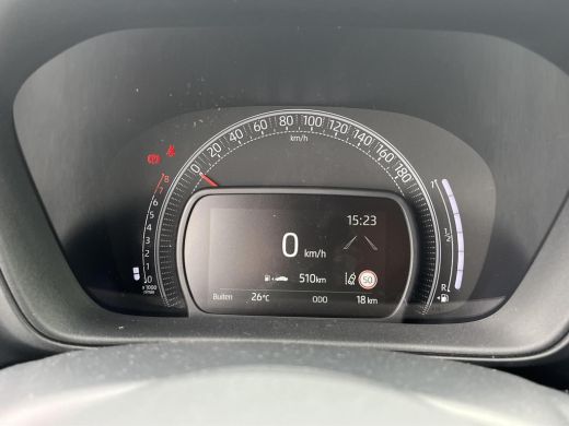 Toyota Aygo 1.0 VVT-i MT Play | All-in prijs | Apple/Android | Camera | Airco | ActivLease financial lease
