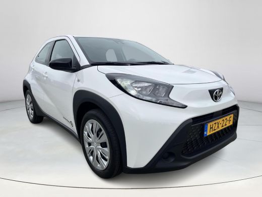 Toyota Aygo 1.0 VVT-i MT Play | All-in prijs | Apple/Android | Camera | Airco | ActivLease financial lease