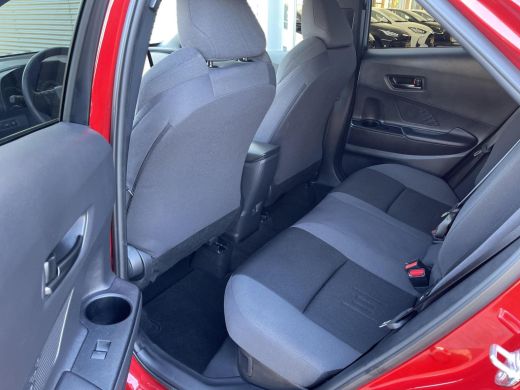 Toyota C-HR 1.8 Hybrid 140 First Edition Bi-tone ActivLease financial lease