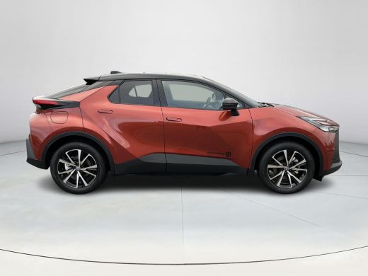 Toyota C-HR 2.0 Plug-in Hybrid 220 Dynamic ActivLease financial lease