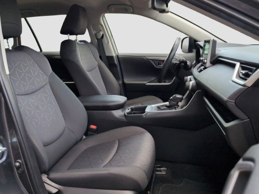 Toyota RAV4 2.0 VVT-iE Business | Camera | Trekhaak | Cruise Control | Navigatie ActivLease financial lease
