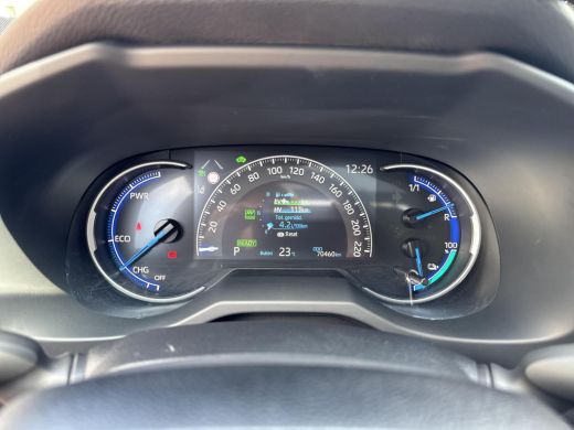 Toyota RAV4 2.5 Plug-in Hybrid AWD Style Plus | 06-10141018 Voor meer informatie ActivLease financial lease