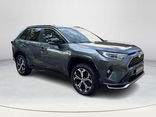 Toyota RAV4 2.5 Plug-in Hybrid AWD Style Plus | 06-10141018 Voor meer informatie ActivLease financial lease