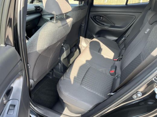 Toyota Yaris Cross 1.5 Hybrid 115 Dynamic | Apple CarPlay/Android auto | Navigatie | Achteruitrijcamera | Stuurverwa... ActivLease financial lease