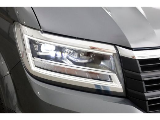 Volkswagen Crafter 35 2.0 TDI 140pk DSG-Automaat L5H3 (L4H2) Supermaxi Highline LED/ACC/Camera 02-2020 ActivLease financial lease