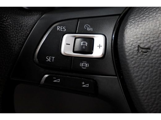 Volkswagen Crafter 35 2.0 TDI 140pk DSG-Automaat L5H3 (L4H2) Supermaxi Highline LED/ACC/Camera 02-2020 ActivLease financial lease