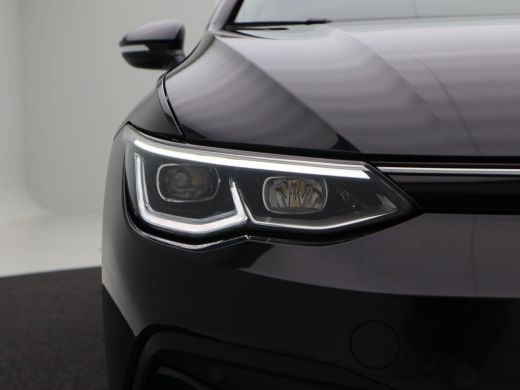 Volkswagen Golf 1.0 TSi 110 Pk Life Business | LED | Carplay | Parkeersensoren | Navigatiesysteem | Elektrische S... ActivLease financial lease