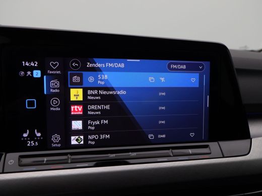 Volkswagen Golf 1.0 TSi 110 Pk Life Business | LED | Carplay | Parkeersensoren | Navigatiesysteem | Elektrische S... ActivLease financial lease