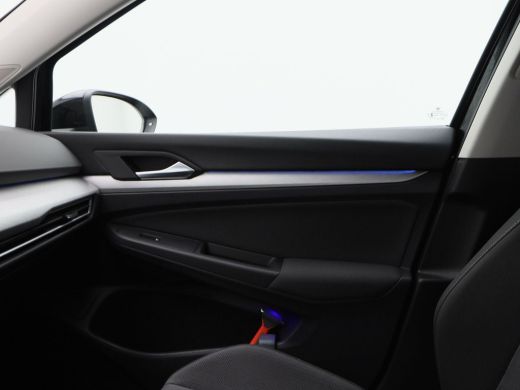 Volkswagen Golf 1.0 TSi 110 Pk Life Business | LED | Carplay | Parkeersensoren | Navigatiesysteem | Elektrische S... ActivLease financial lease